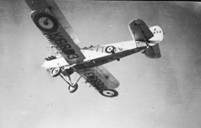 Hawker Hind 211 Squadron  AO N K6833