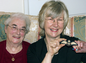 Marguerite McCubbin (l) Sue Jobson (r) 